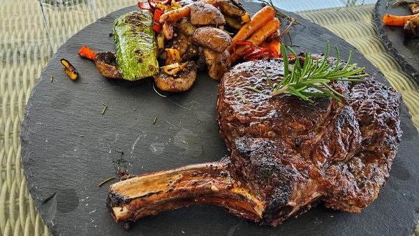 BLACK ANGUS STEAK ( Prime Cut )